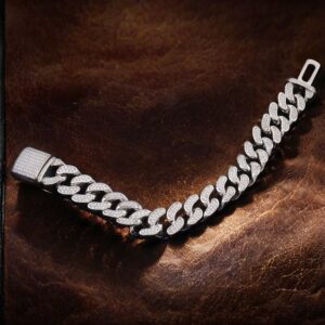 Customizable Sparkle: Personalized Moissanite Bracelet - Image 4