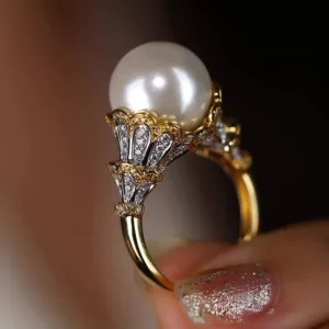 Italian Textured Carved Pearl Ring - Image 6