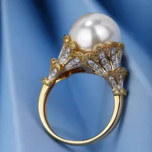 Italian Textured Carved Pearl Ring - Image 5