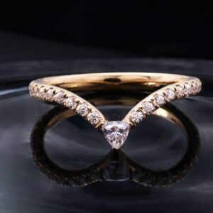 Elegant 0.36CTW Triangle Wishbone Moissanite Fashion Ring - Image 3